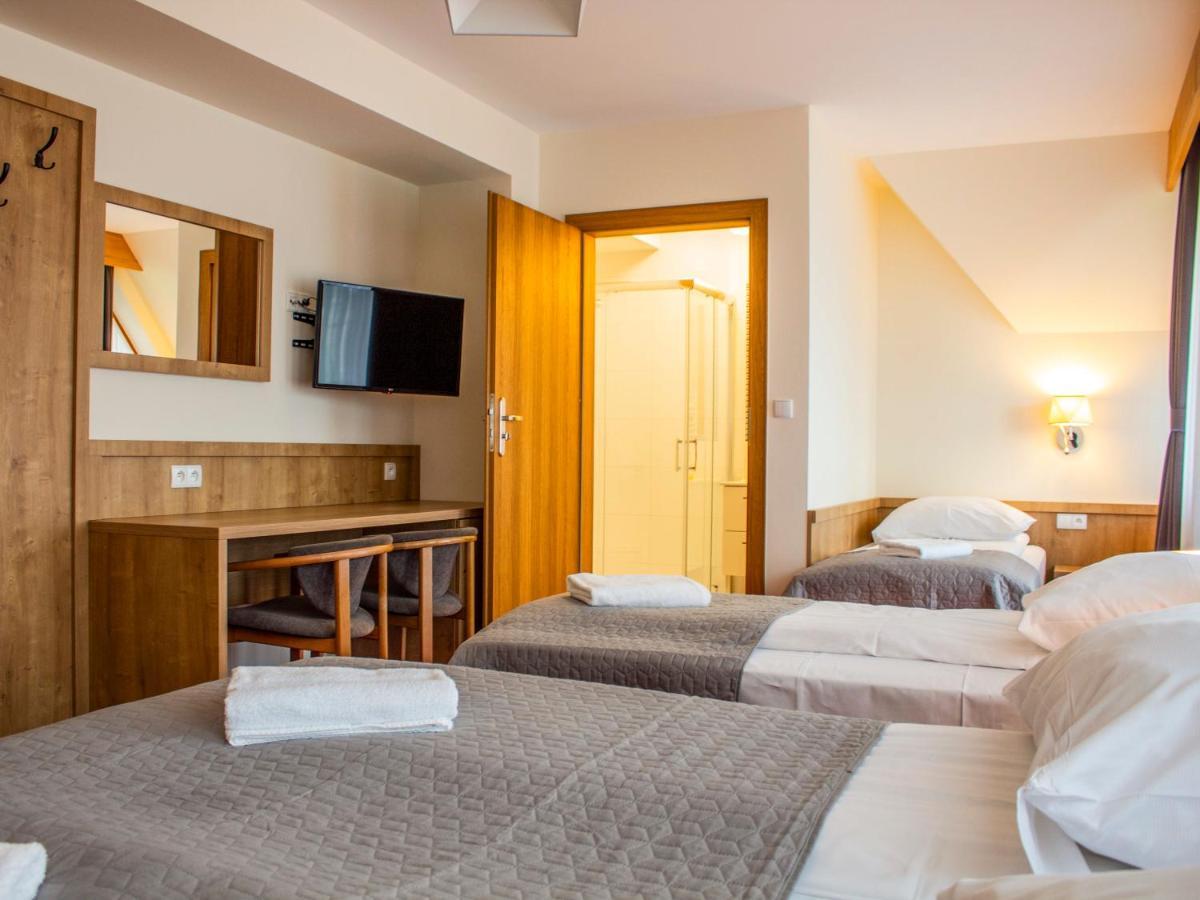 Zelazne Wrota Bed & Breakfast Бялка Татранска Екстериор снимка