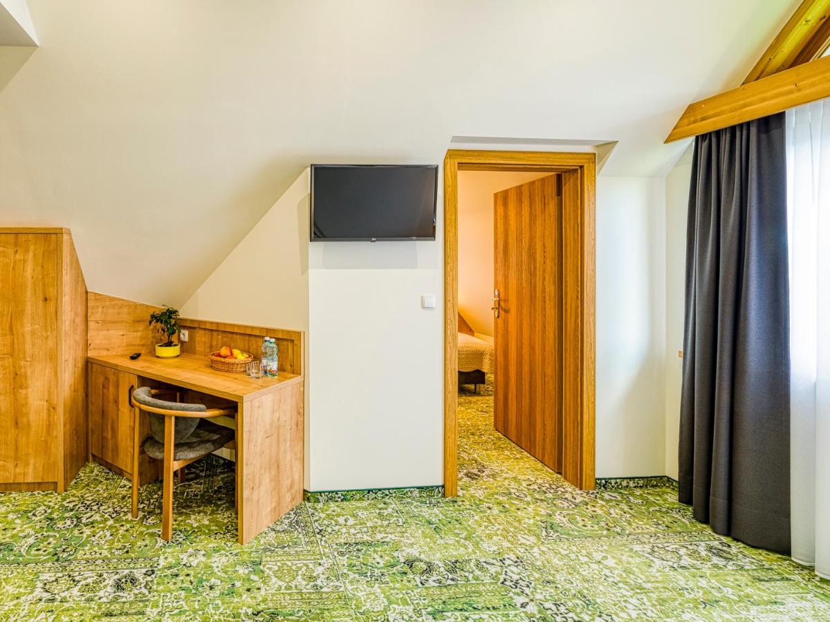 Zelazne Wrota Bed & Breakfast Бялка Татранска Екстериор снимка